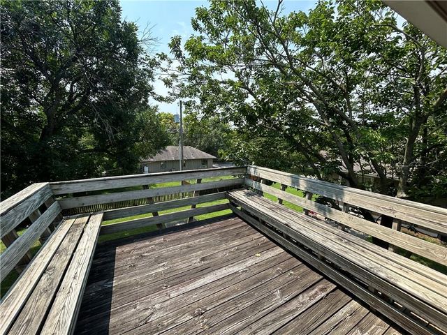 17405 E 41st Terrace, Independence, MO 64055