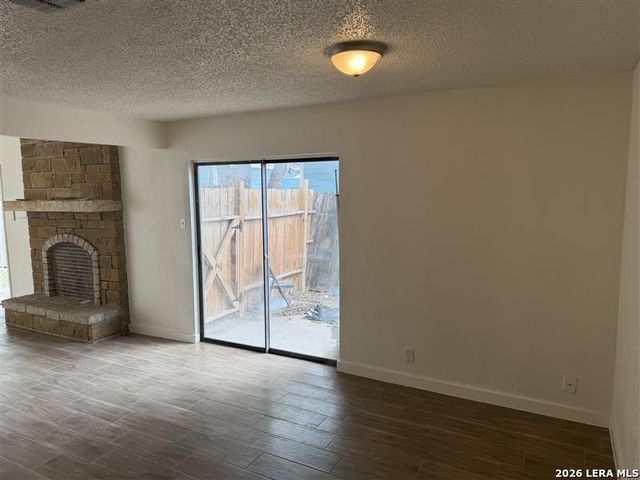 1319 BAYOU DR, San Antonio, TX 78245