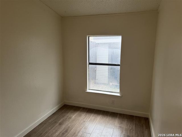 1319 BAYOU DR, San Antonio, TX 78245