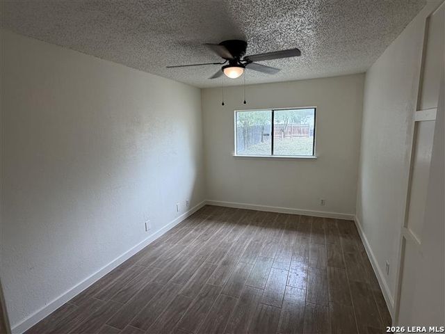 1319 BAYOU DR, San Antonio, TX 78245