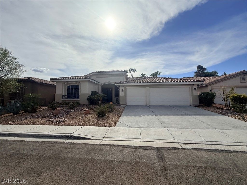 3139 Surf Spray Street, Las Vegas, NV 89117 — exterior