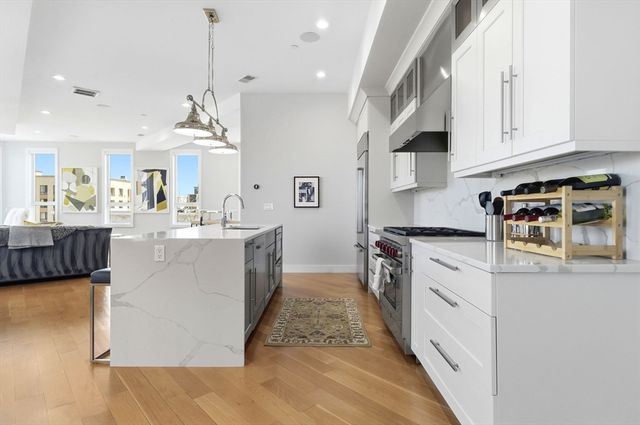 469 E 4th St 2, Boston, MA 02127