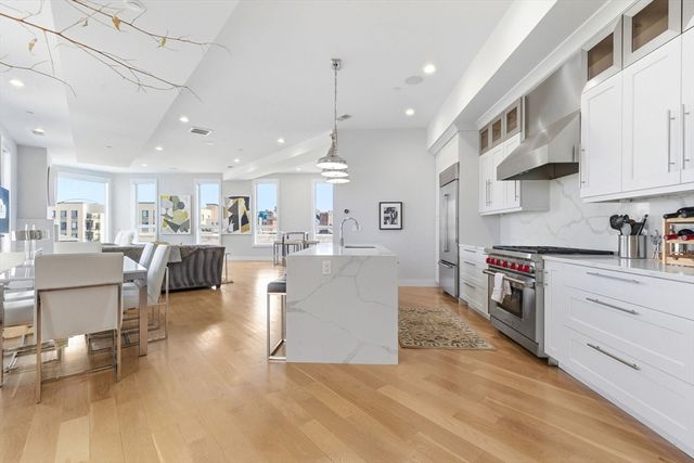 469 E 4th St 2, Boston, MA 02127