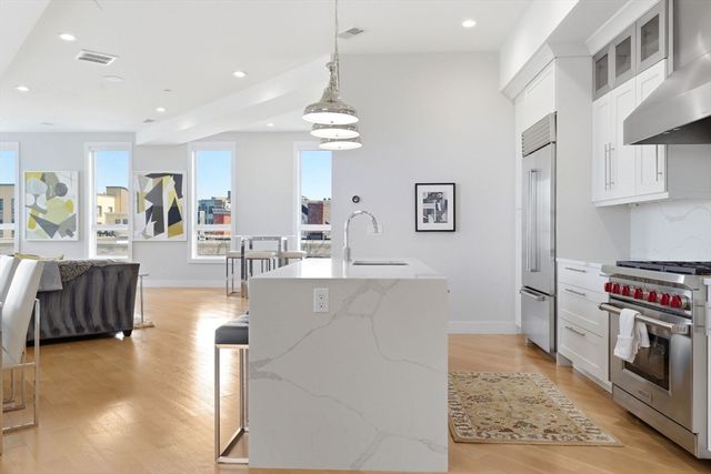 469 E 4th St 2, Boston, MA 02127