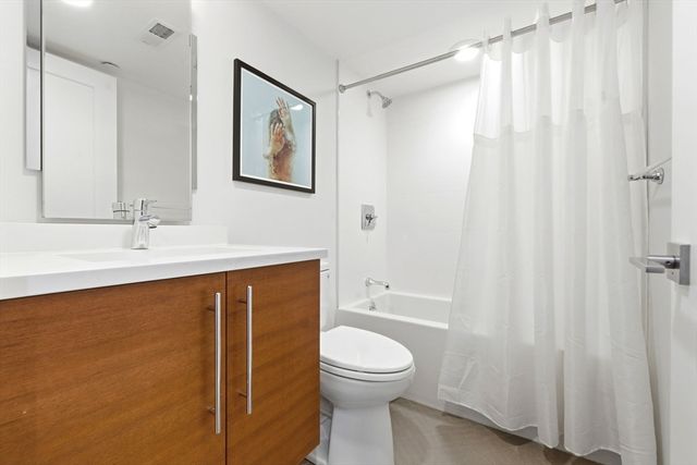 469 E 4th St 2, Boston, MA 02127