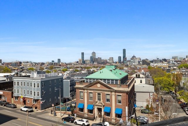 469 E 4th St 2, Boston, MA 02127