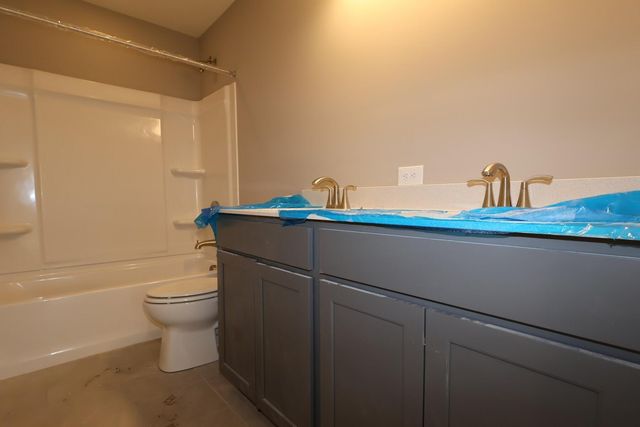 1375 Speedliner Drive, Plain City, OH 43064