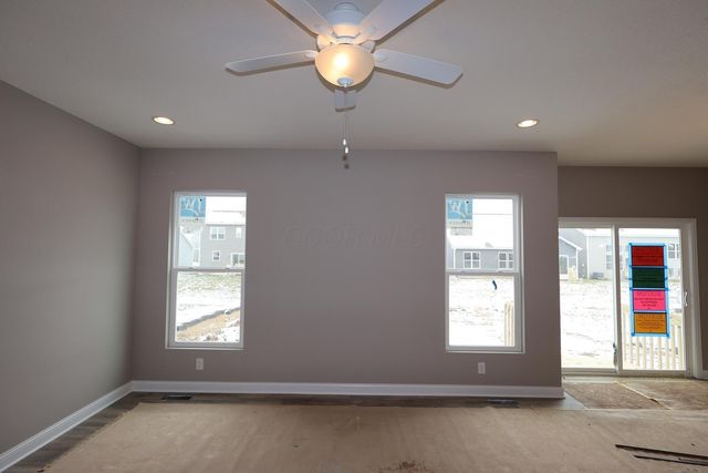 1375 Speedliner Drive, Plain City, OH 43064