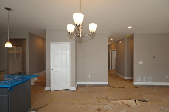 1375 Speedliner Drive, Plain City, OH 43064