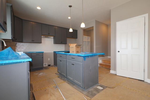 1375 Speedliner Drive, Plain City, OH 43064