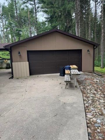 67224 Klinger Lake Road, Sturgis, MI 49091