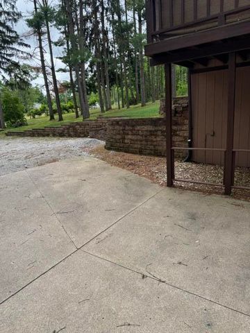 67224 Klinger Lake Road, Sturgis, MI 49091
