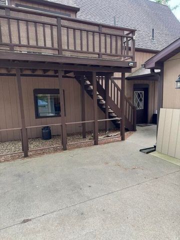 67224 Klinger Lake Road, Sturgis, MI 49091