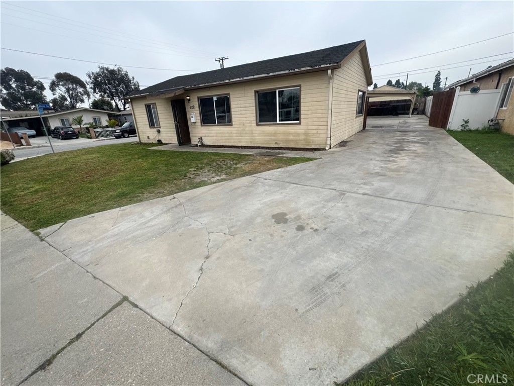 802 W 229th Street, Torrance, CA 90502