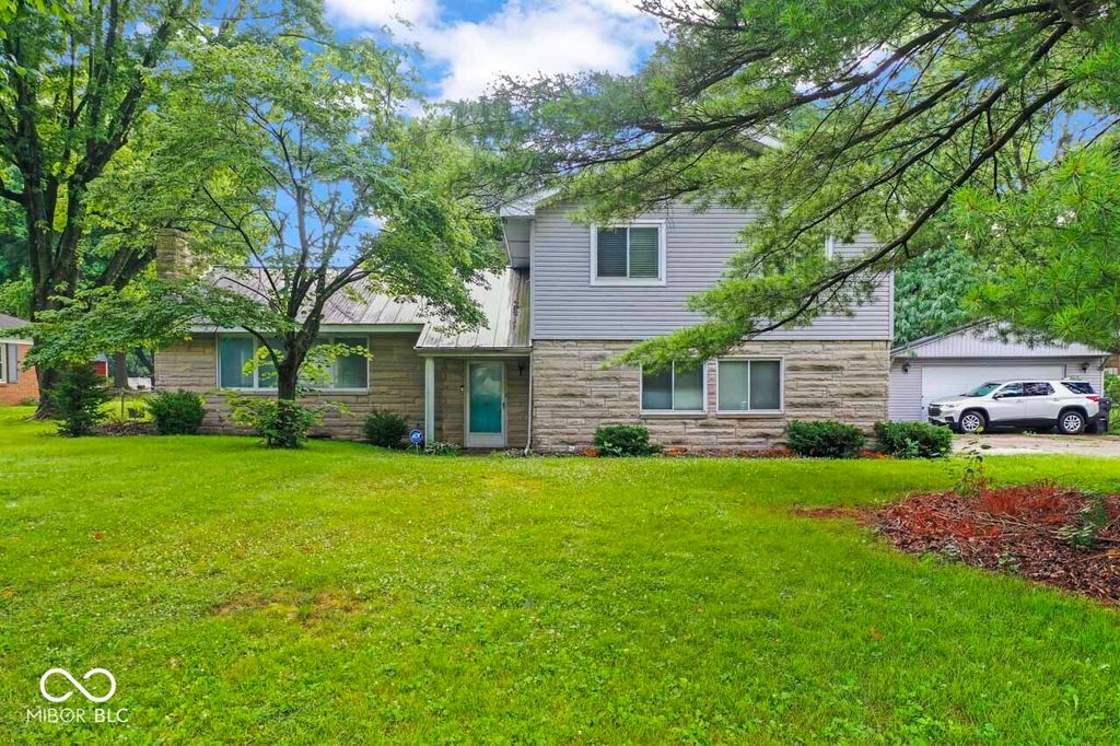 2316 Lake Drive, Anderson, IN 46012