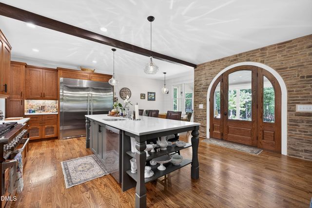 977 Windy Ridge Road, Chapel Hill, NC 27517