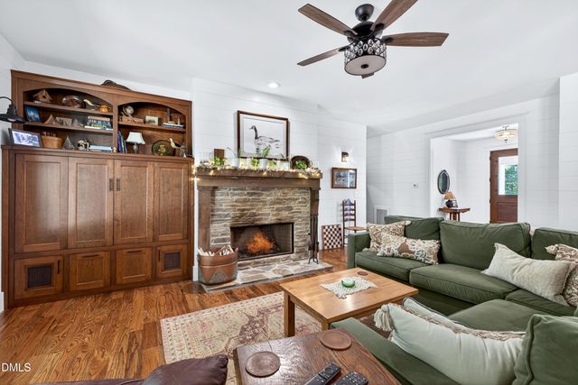977 Windy Ridge Road, Chapel Hill, NC 27517
