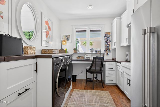 977 Windy Ridge Road, Chapel Hill, NC 27517