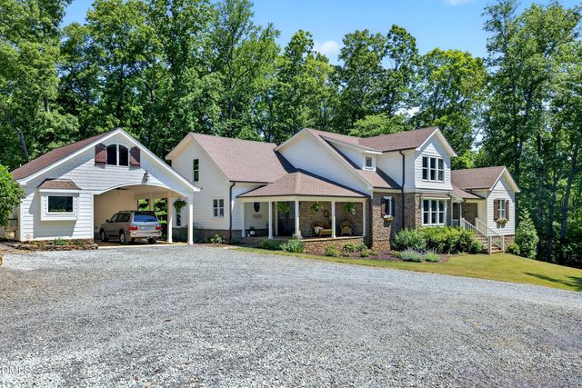 977 Windy Ridge Road, Chapel Hill, NC 27517