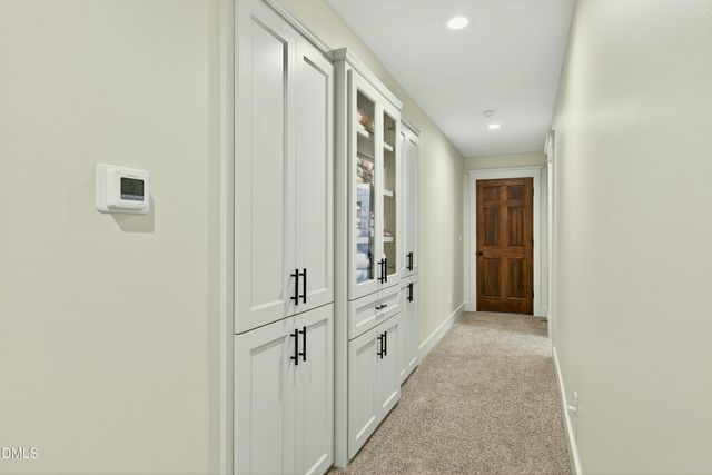 977 Windy Ridge Road, Chapel Hill, NC 27517