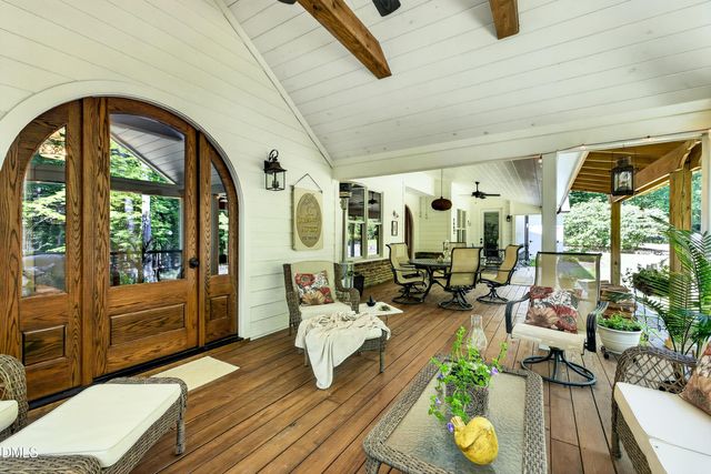 977 Windy Ridge Road, Chapel Hill, NC 27517
