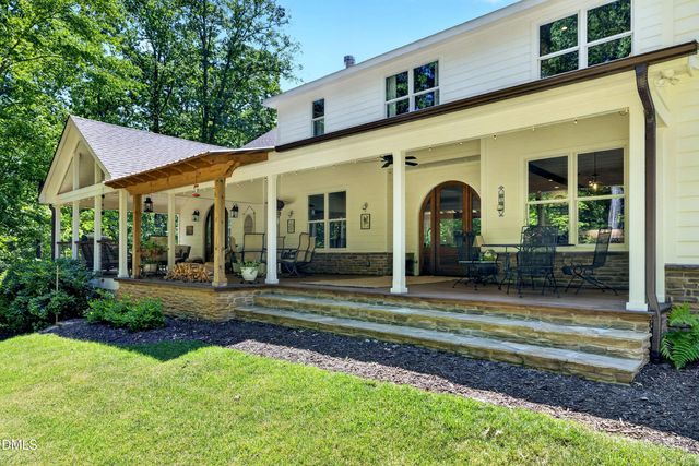 977 Windy Ridge Road, Chapel Hill, NC 27517