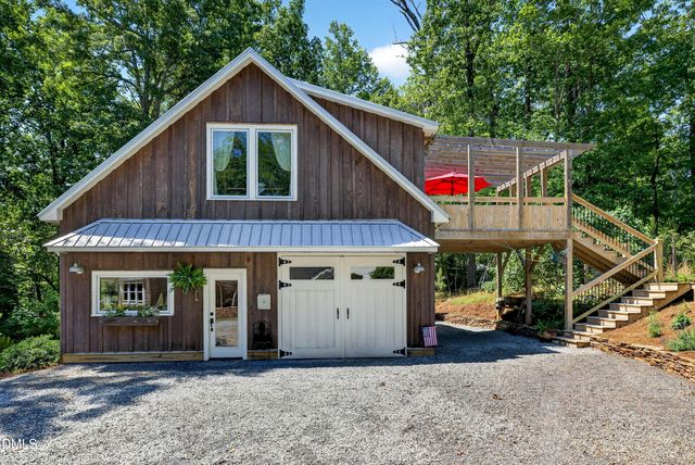 977 Windy Ridge Road, Chapel Hill, NC 27517