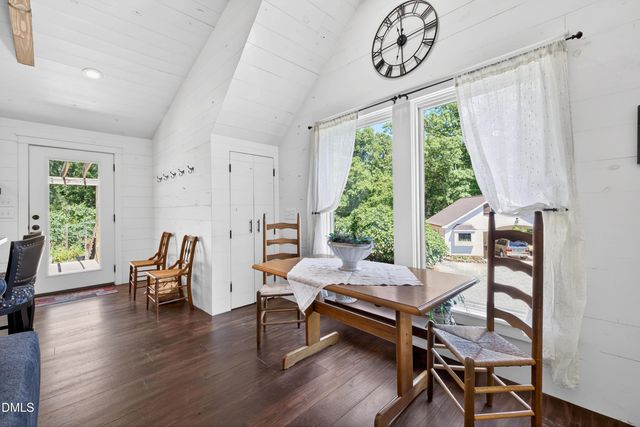 977 Windy Ridge Road, Chapel Hill, NC 27517