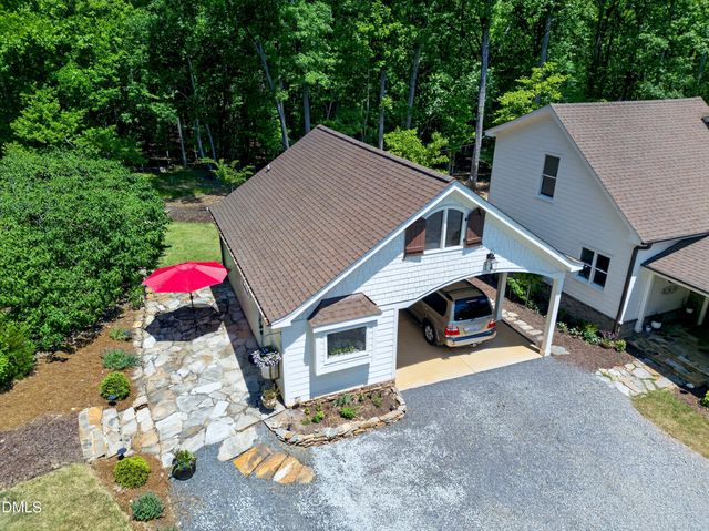 977 Windy Ridge Road, Chapel Hill, NC 27517