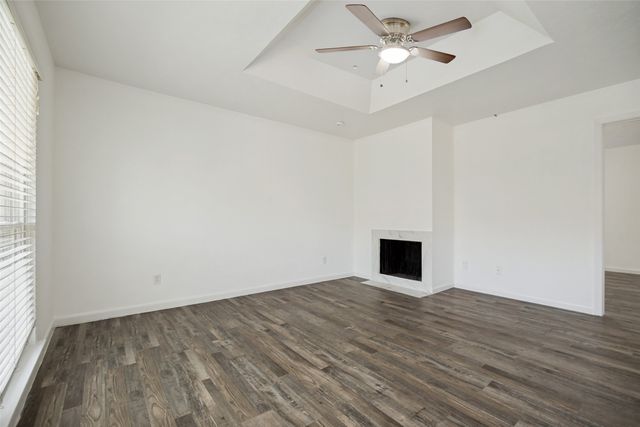 4317 Hartford Street 204, Dallas, TX 75219