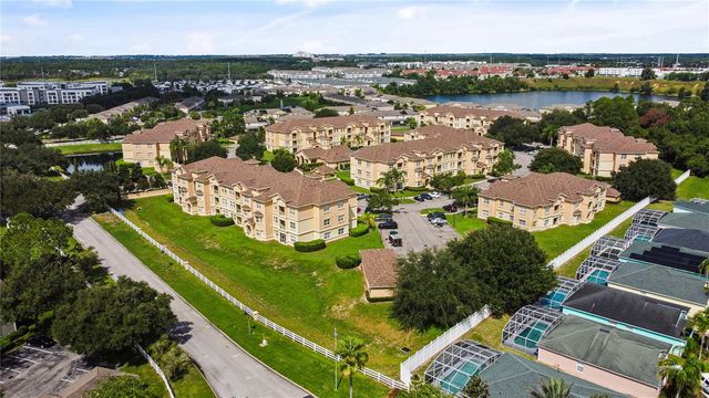 102 TERRACE RIDGE CIRCLE 102, Davenport, FL 33896