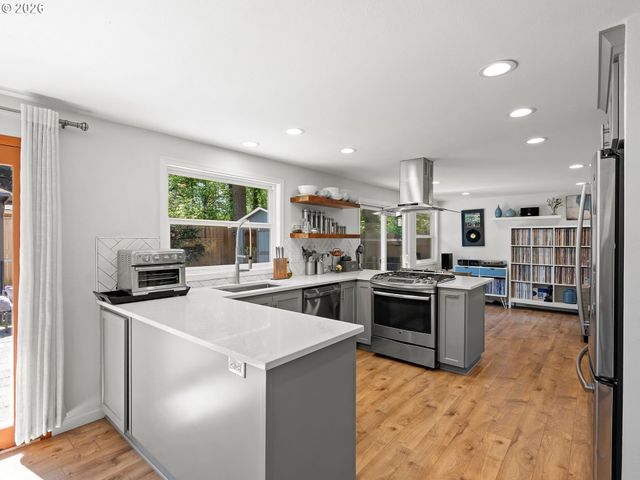2615 Sw 175TH Ave, Beaverton, OR 97003
