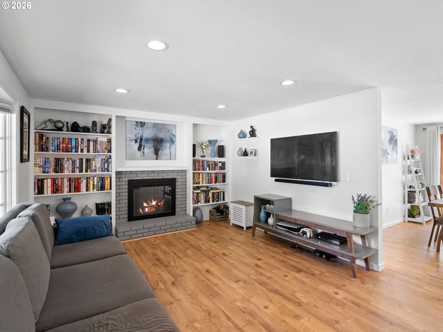 2615 Sw 175TH Ave, Beaverton, OR 97003