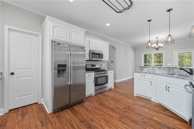 256 Cartersville Street, Ball Ground, GA 30107