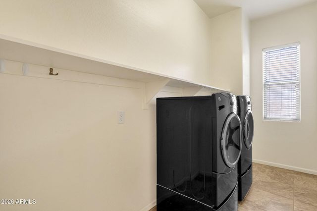 2403 E ROBB Lane, Phoenix, AZ 85024