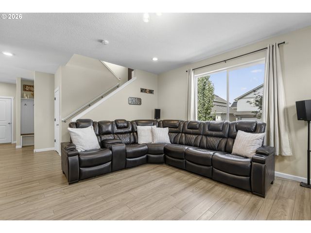 4632 Se 28TH Ter, Gresham, OR 97080