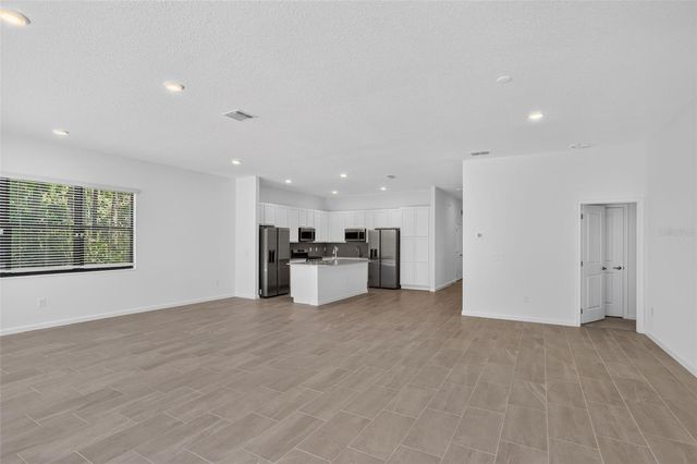 1242 BUTTERFLY ORCHID ROAD, Davenport, FL 33837
