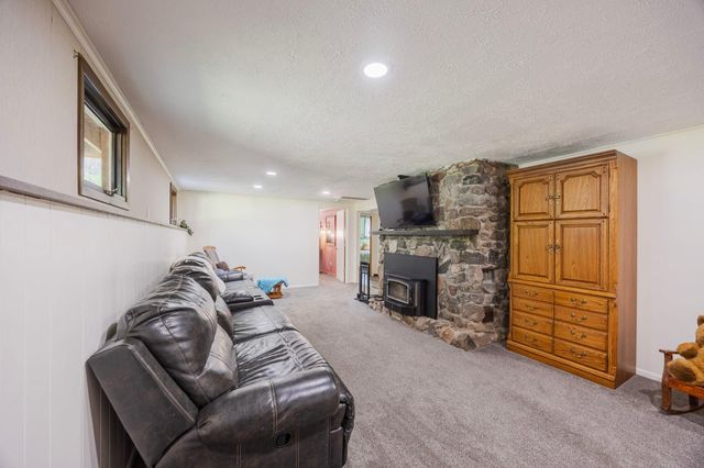 16905 211th Avenue NW, Big Lake, MN 55309