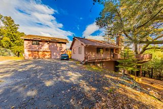 39423 Summit Drive, Oakhurst, CA 93644