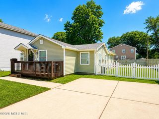 758 Monmouth Parkway, North Middletown, NJ 07748