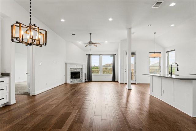 3029 Columbus LOOP, Round Rock, TX 78665