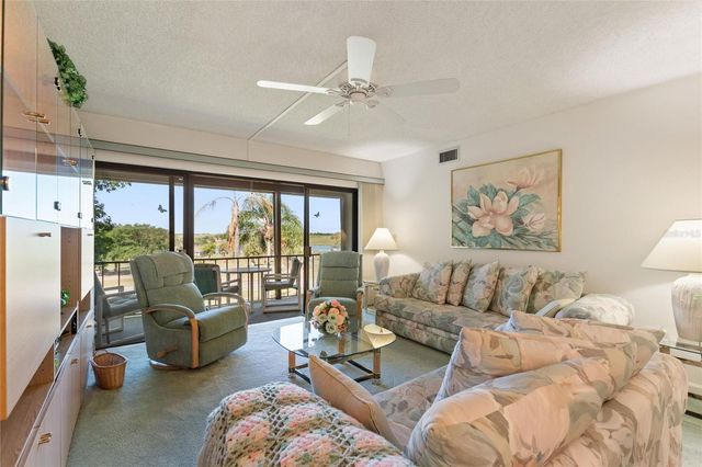 206 LA CASA 206, Lake Wales, FL 33898