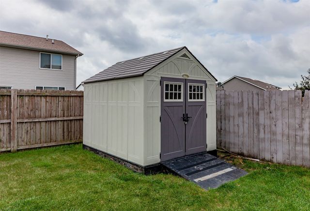 805 36th Street SW, Bondurant, IA 50035