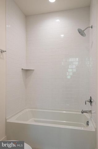 2085 DIAMOND ROCK HILL RD, Malvern, PA 19355