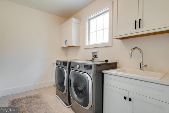 2085 DIAMOND ROCK HILL RD, Malvern, PA 19355