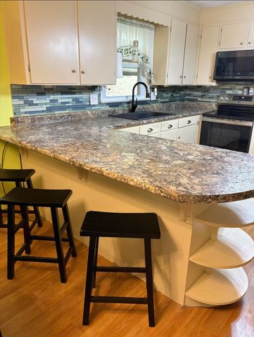 7592 Willow Branch RD, Boones Mill, VA 24065