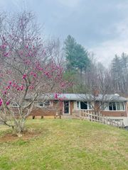 7592 Willow Branch RD, Boones Mill, VA 24065