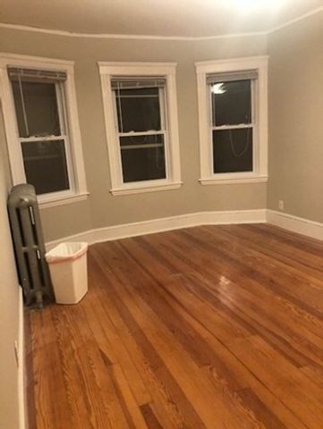 27 Grant 1, Belmont, MA 02478