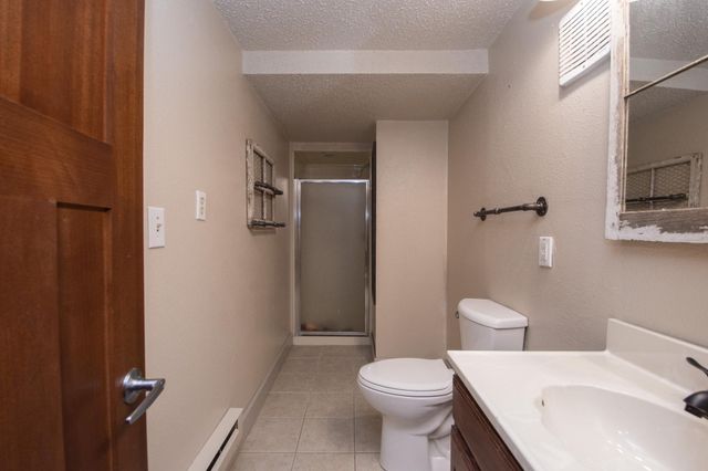 2308 10th Street S, Fargo, ND 58103
