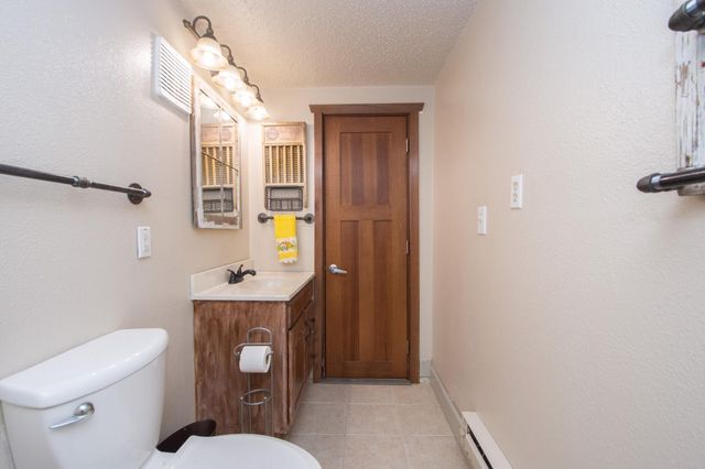 2308 10th Street S, Fargo, ND 58103